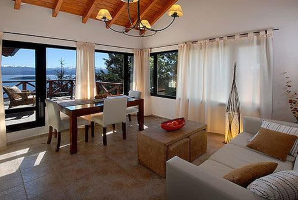 Catalonia Sur Aparts-Spa San Carlos de Bariloche Exteriör bild
