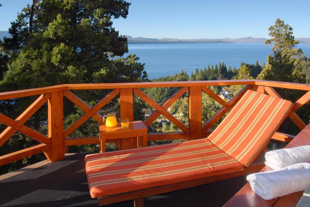 Catalonia Sur Aparts-Spa San Carlos de Bariloche Exteriör bild